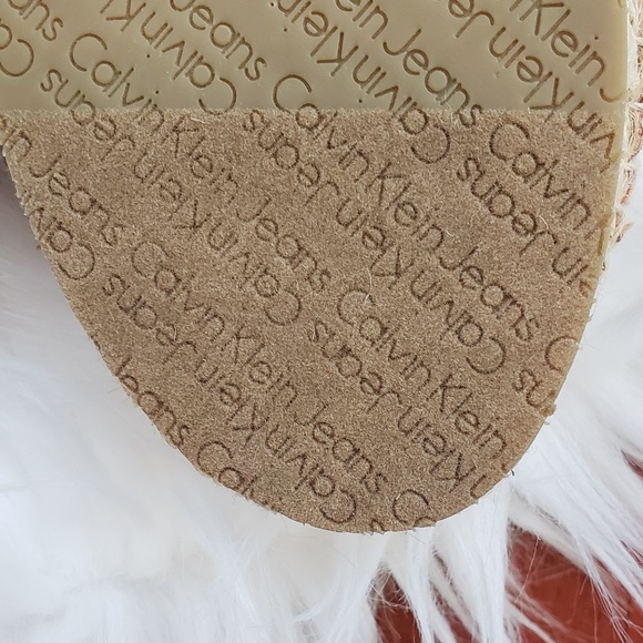 Calvin Klein SLIDES👡🆕️ ( No Box) Authentic - Picture 4 of 4